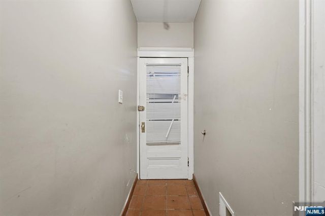 74 Hamilton Street, East Orange, NJ 07017