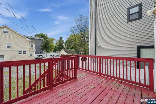 74 Hamilton Street, East Orange, NJ 07017