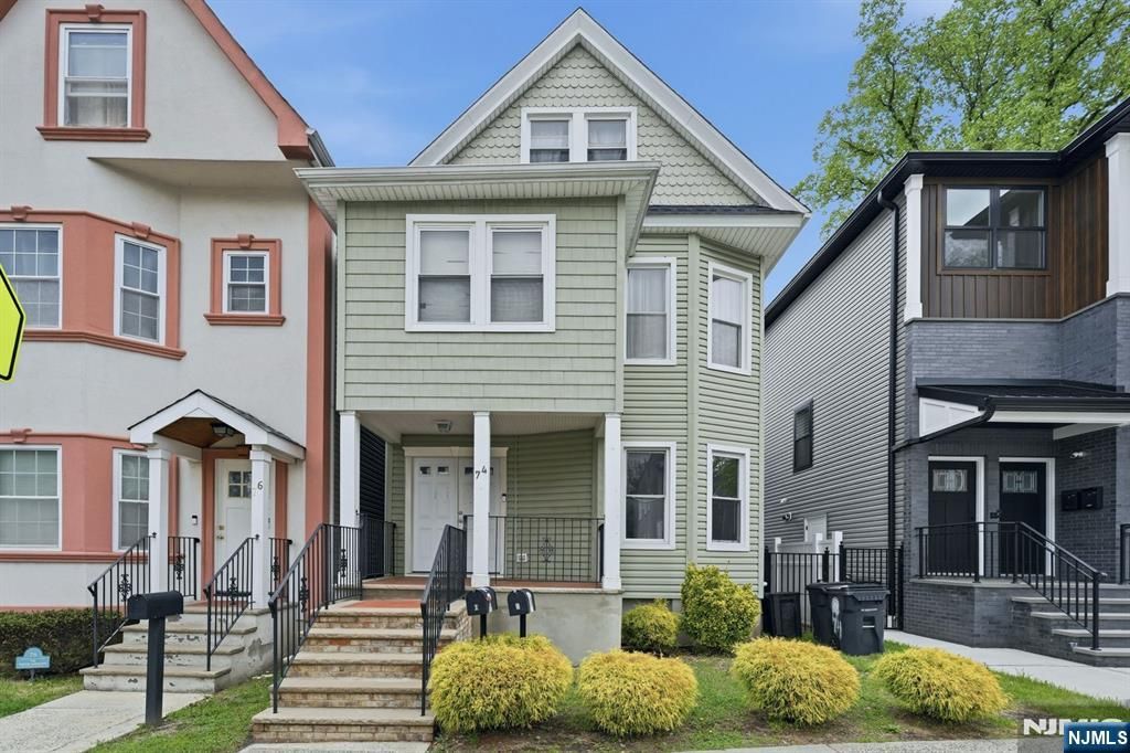 74 Hamilton Street, East Orange, NJ 07017
