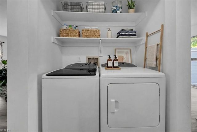 1312 Mikie CT, Virginia Beach, VA 23453