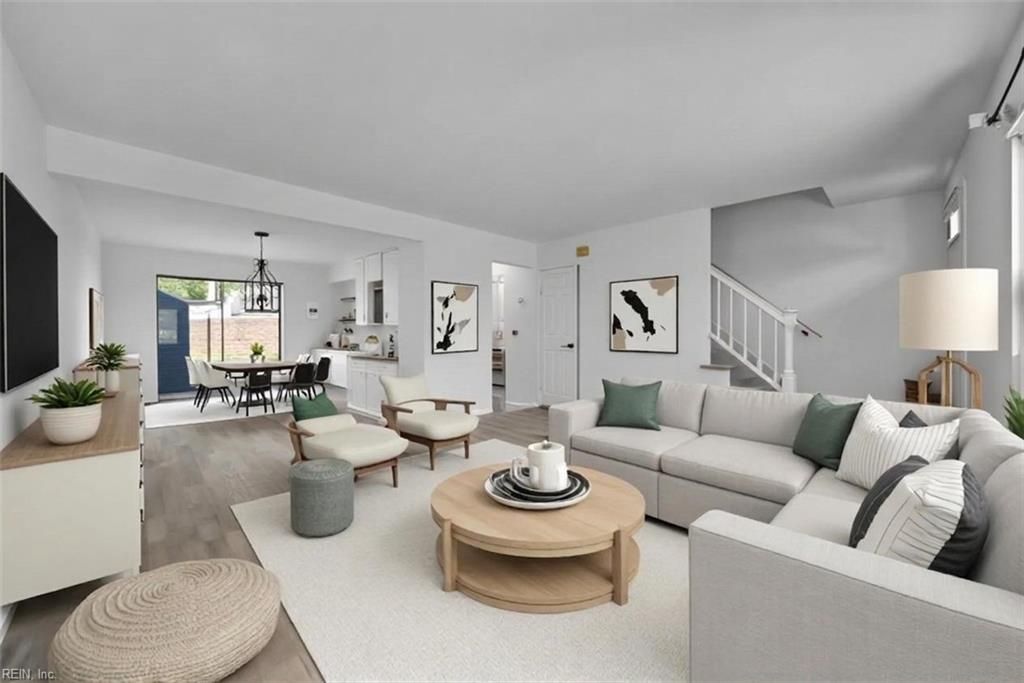 1312 Mikie CT, Virginia Beach, VA 23453