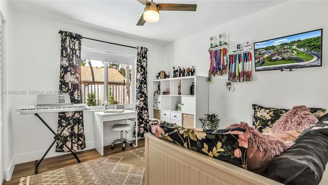 651 Shiloh Ter 651, Davie, FL 33325