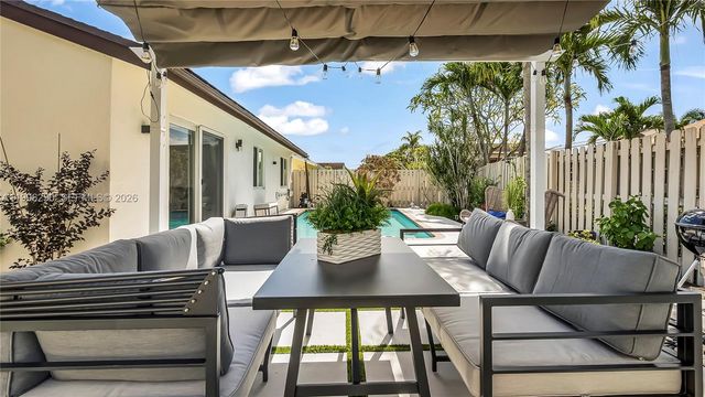 651 Shiloh Ter 651, Davie, FL 33325