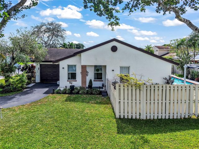 651 Shiloh Ter 651, Davie, FL 33325