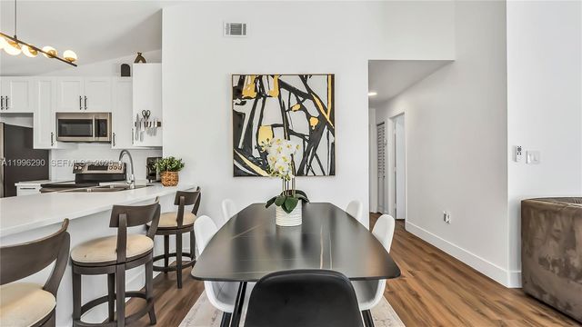 651 Shiloh Ter 651, Davie, FL 33325