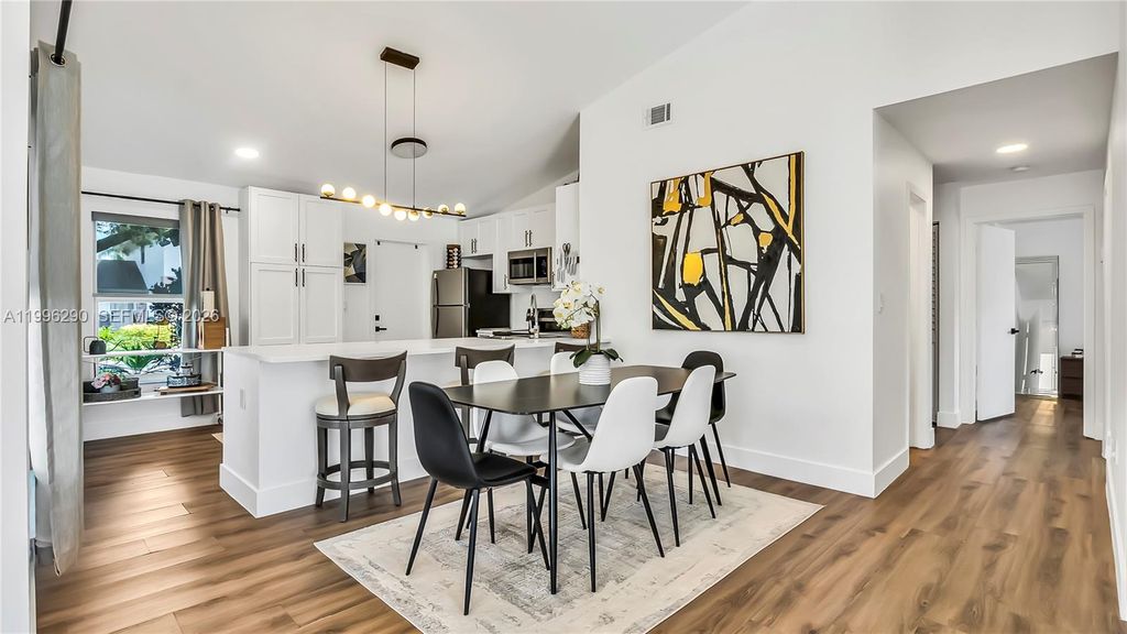 651 Shiloh Ter 651, Davie, FL 33325