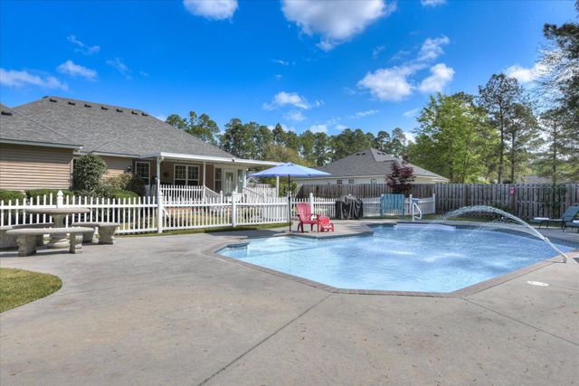 239 Crystal Peak Drive, Graniteville, SC 29829