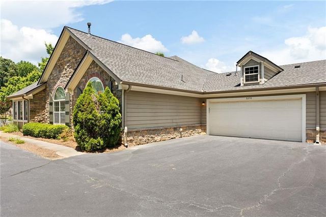 5276 Stone Village Circle 8, Kennesaw, GA 30152
