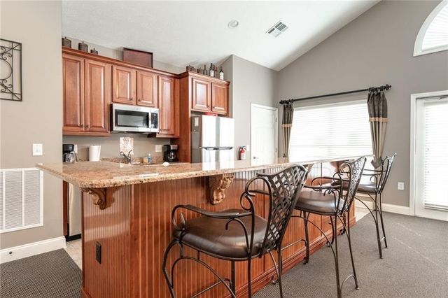 5276 Stone Village Circle 8, Kennesaw, GA 30152