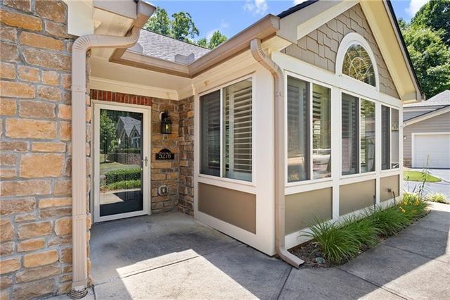 5276 Stone Village Circle 8, Kennesaw, GA 30152
