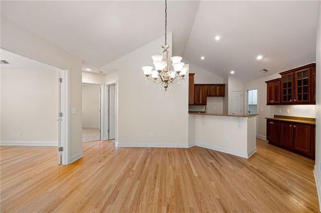 5276 Stone Village Circle 8, Kennesaw, GA 30152