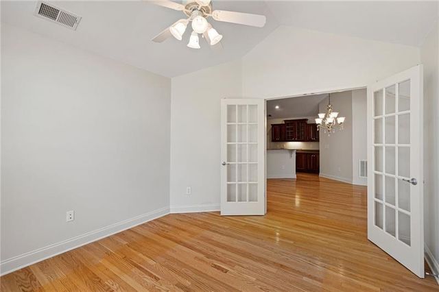 5276 Stone Village Circle 8, Kennesaw, GA 30152