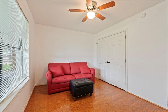 2517 Avenue L, Santa Fe, TX 77510