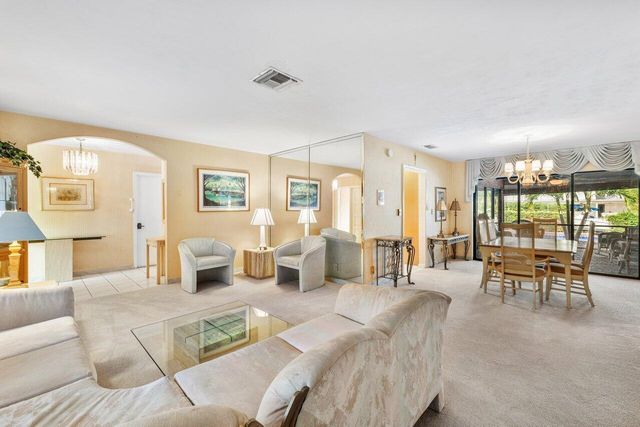 3163 NE 8th Avenue, Boca Raton, FL 33431