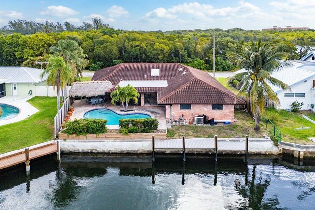 3163 NE 8th Avenue, Boca Raton, FL 33431