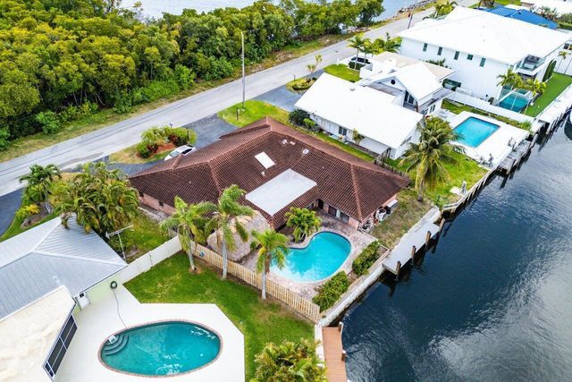 3163 NE 8th Avenue, Boca Raton, FL 33431