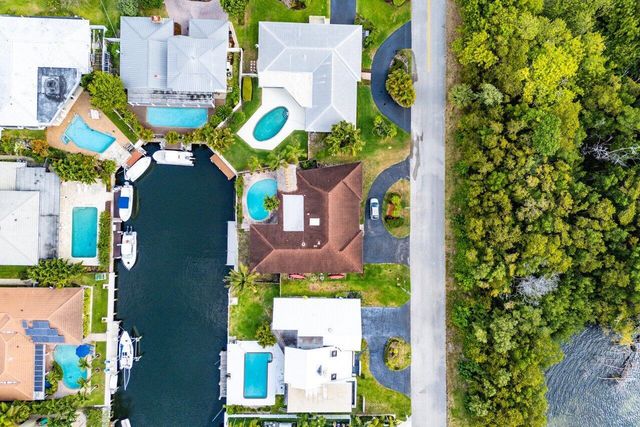 3163 NE 8th Avenue, Boca Raton, FL 33431