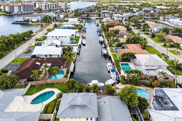 3163 NE 8th Avenue, Boca Raton, FL 33431