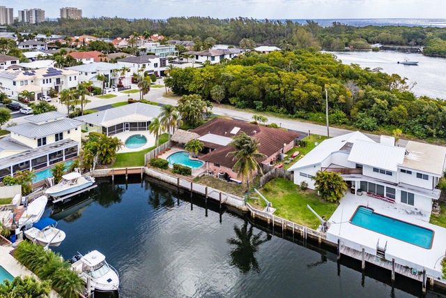 3163 NE 8th Avenue, Boca Raton, FL 33431