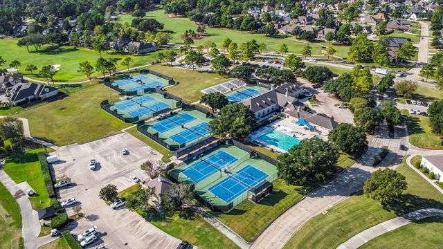 3 West Shore Lane, Montgomery, TX 77356