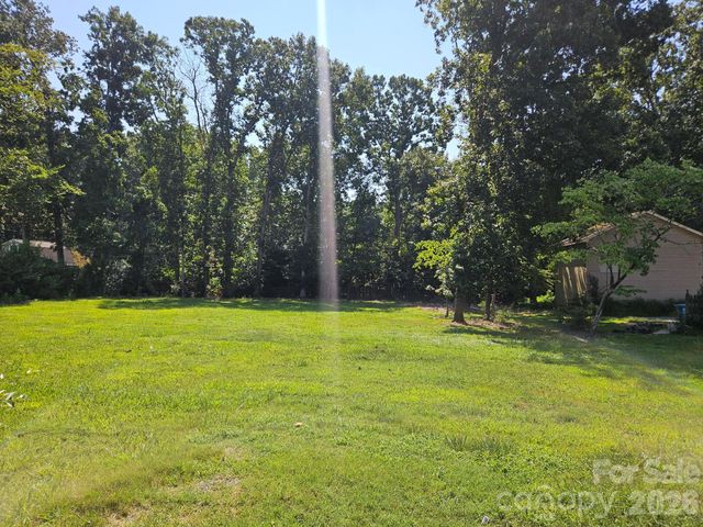 216 Matthews Township Parkway, Matthews, NC 28105