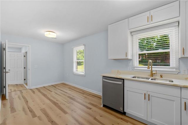1745 NW Rockbridge Road, Conyers, GA 30012