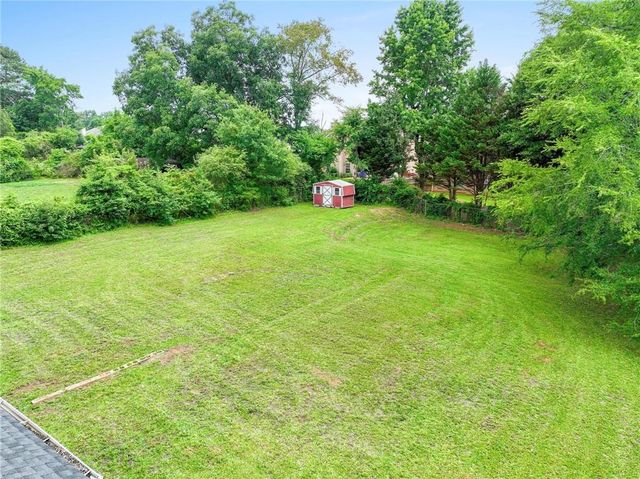 1745 NW Rockbridge Road, Conyers, GA 30012
