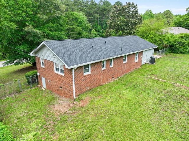 1745 NW Rockbridge Road, Conyers, GA 30012