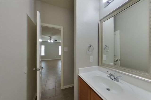 2122 Hackberry Bank Lane, Rosenberg, TX 77471