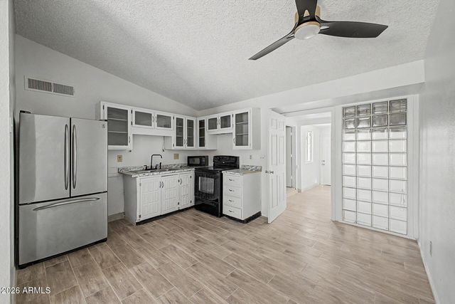 3646 N 67TH Avenue 106, Phoenix, AZ 85033