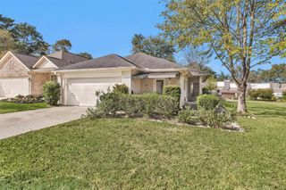 106 Fairway View Court, Conroe, TX 77356