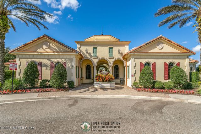 2500 W CAPARINA Drive, St. Augustine, FL 32092
