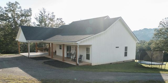 162 Joshua Hill, Murphy, NC 28906
