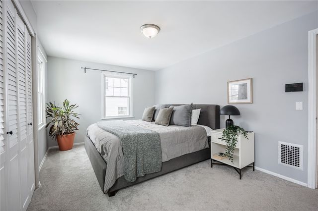 130 San Gabriel Drive, Rochester, NY 14610