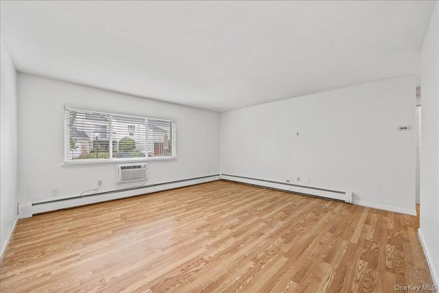 42 Richmond Boulevard 3A, Ronkonkoma, NY 11779
