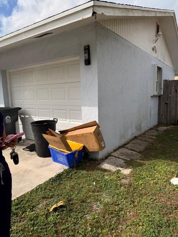 6817 Florida, Lake Worth, FL 33462