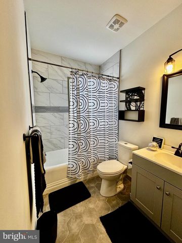 2500 LOYOLA SOUTHWAY, Baltimore, MD 21215