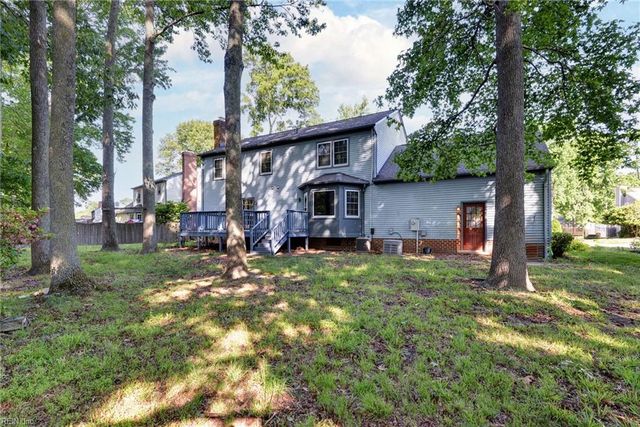 202 Admiral CT, Hampton, VA 23669