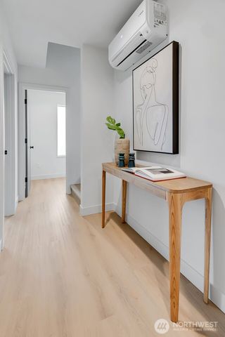 4405 S Holly Street, Seattle, WA 98118