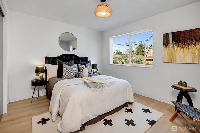 4405 S Holly Street, Seattle, WA 98118