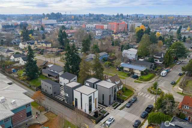 4405 S Holly Street, Seattle, WA 98118