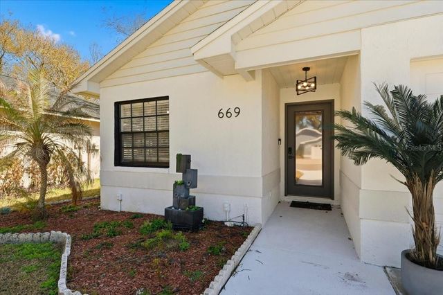 669 EAGLE RUN, Lakeland, FL 33809