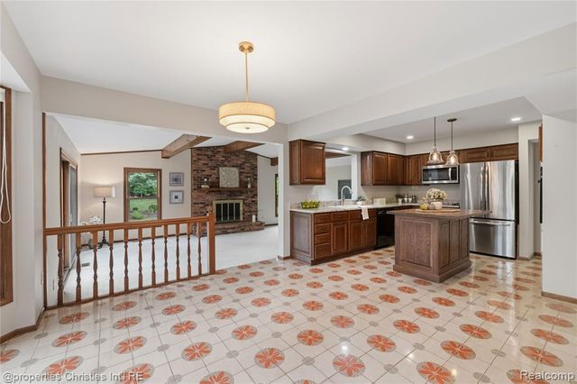 42518 Steepleview Street, Northville, MI 48168