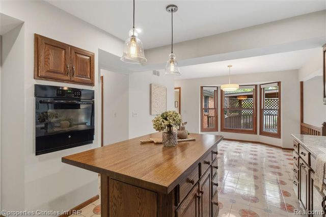 42518 Steepleview Street, Northville, MI 48168