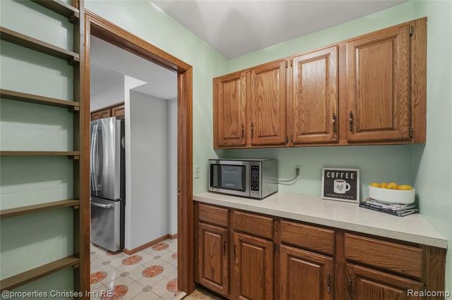 42518 Steepleview Street, Northville, MI 48168