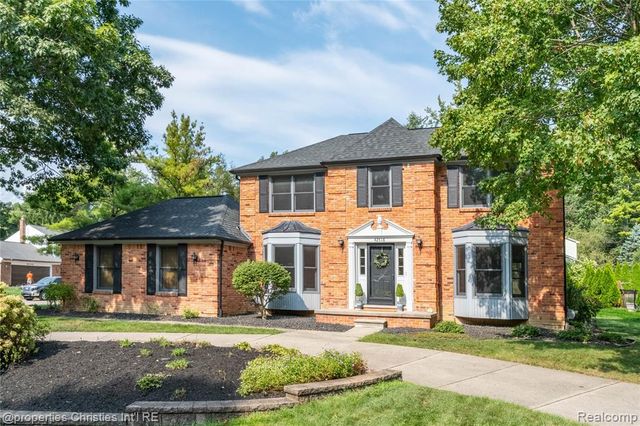 42518 Steepleview Street, Northville, MI 48168