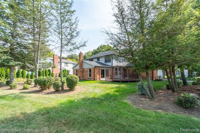 42518 Steepleview Street, Northville, MI 48168