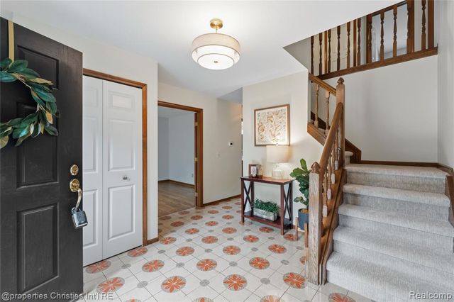 42518 Steepleview Street, Northville, MI 48168