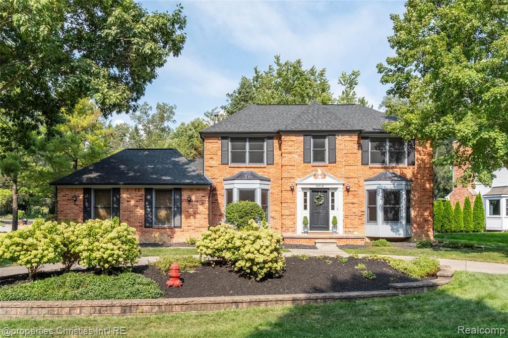 42518 Steepleview Street, Northville, MI 48168