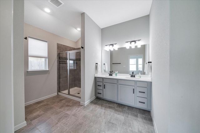 119 Thurston DR, Bastrop, TX 78602